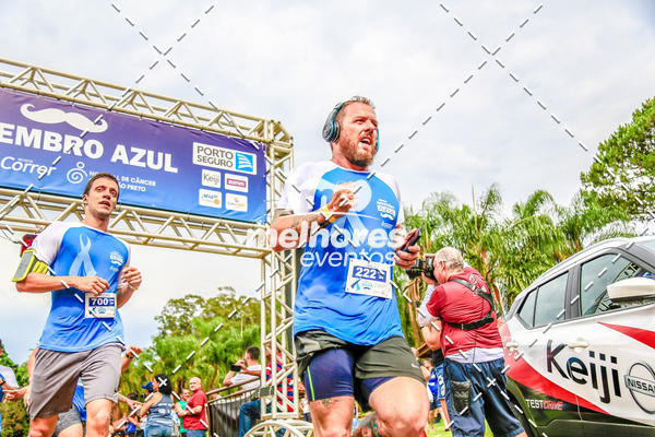 Buy your photos of the eventNOVEMBRO AZUL on Fotop