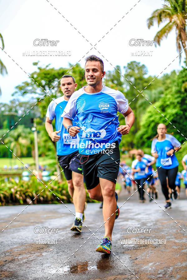 Achetez vos photos de l'vnementNOVEMBRO AZUL sur Fotop