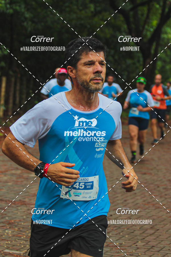 Achetez vos photos de l'vnementNOVEMBRO AZUL sur Fotop