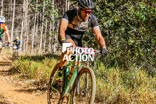Buy your photos of the event16 Edio Maratona 100Km Canaviais on Fotop