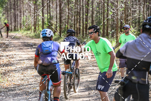 Buy your photos of the event16 Edio Maratona 100Km Canaviais on Fotop