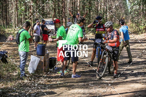 Buy your photos of the event16 Edio Maratona 100Km Canaviais on Fotop