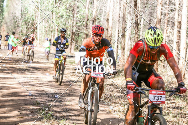 Buy your photos of the event16 Edio Maratona 100Km Canaviais on Fotop