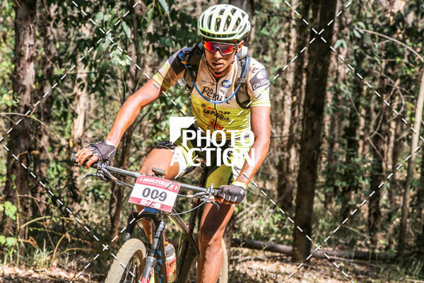 Buy your photos of the event16 Edio Maratona 100Km Canaviais on Fotop