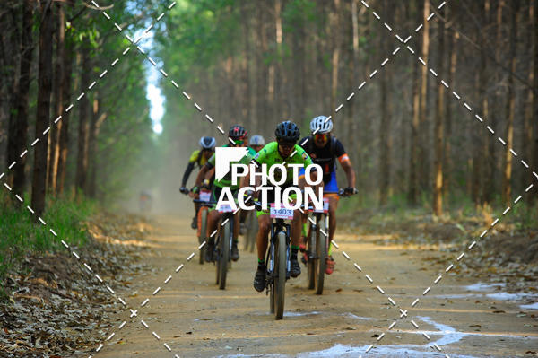 Buy your photos of the event16 Edio Maratona 100Km Canaviais on Fotop