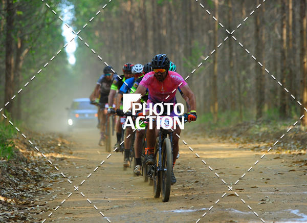Buy your photos of the event16 Edio Maratona 100Km Canaviais on Fotop
