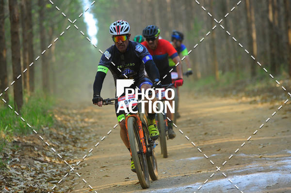 Buy your photos of the event16 Edio Maratona 100Km Canaviais on Fotop