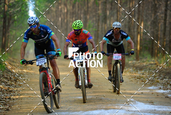 Buy your photos of the event16 Edio Maratona 100Km Canaviais on Fotop