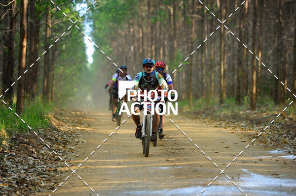 Buy your photos of the event16 Edio Maratona 100Km Canaviais on Fotop