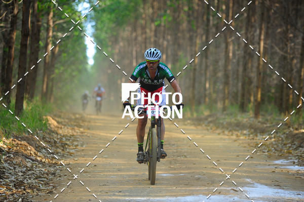 Buy your photos of the event16 Edio Maratona 100Km Canaviais on Fotop