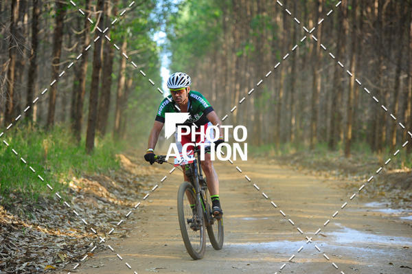 Buy your photos of the event16 Edio Maratona 100Km Canaviais on Fotop