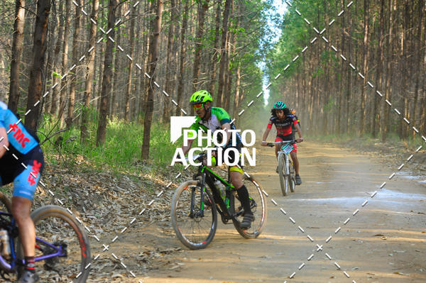 Buy your photos of the event16 Edio Maratona 100Km Canaviais on Fotop