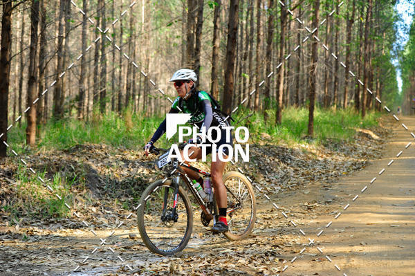 Buy your photos of the event16 Edio Maratona 100Km Canaviais on Fotop