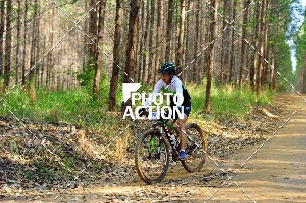 Buy your photos of the event16 Edio Maratona 100Km Canaviais on Fotop