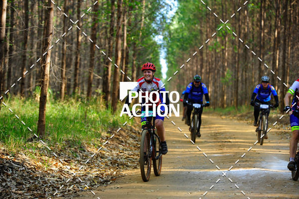 Buy your photos of the event16 Edio Maratona 100Km Canaviais on Fotop