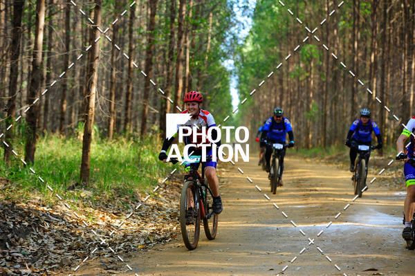 Buy your photos of the event16 Edio Maratona 100Km Canaviais on Fotop