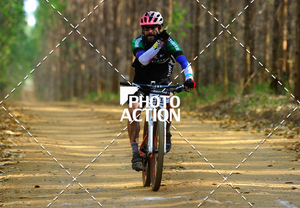 Buy your photos of the event16 Edio Maratona 100Km Canaviais on Fotop