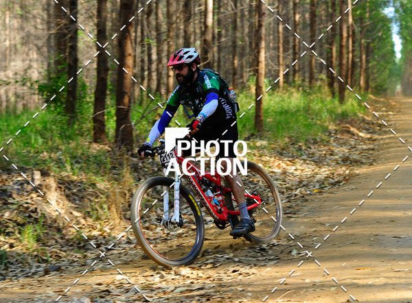 Buy your photos of the event16 Edio Maratona 100Km Canaviais on Fotop