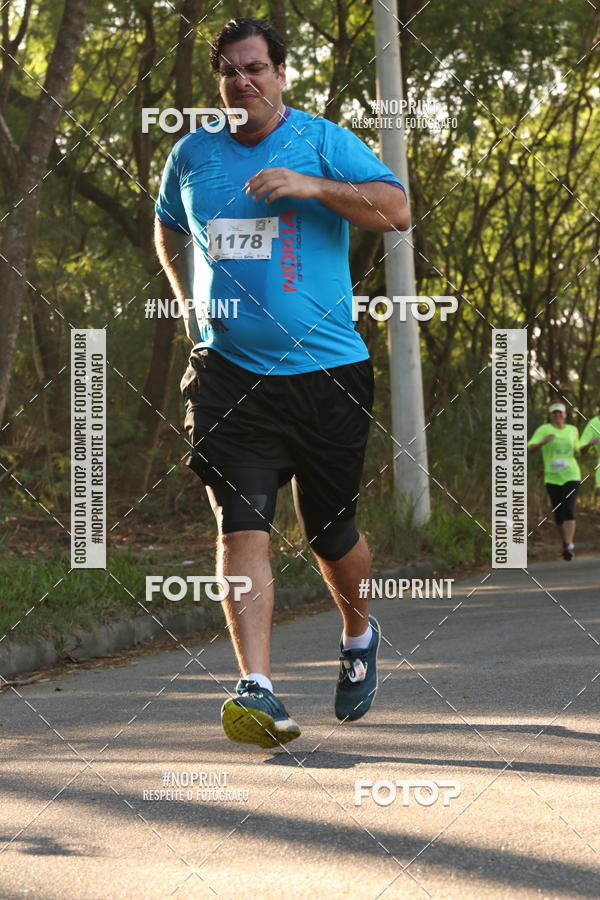 Buy your photos of the eventCorrida Fundao Gol de Letra - 20 anos on Fotop