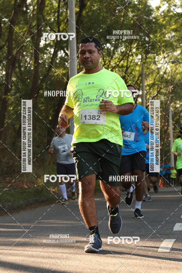 Buy your photos of the eventCorrida Fundao Gol de Letra - 20 anos on Fotop