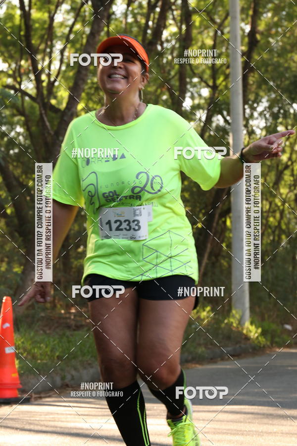 Buy your photos of the eventCorrida Fundao Gol de Letra - 20 anos on Fotop