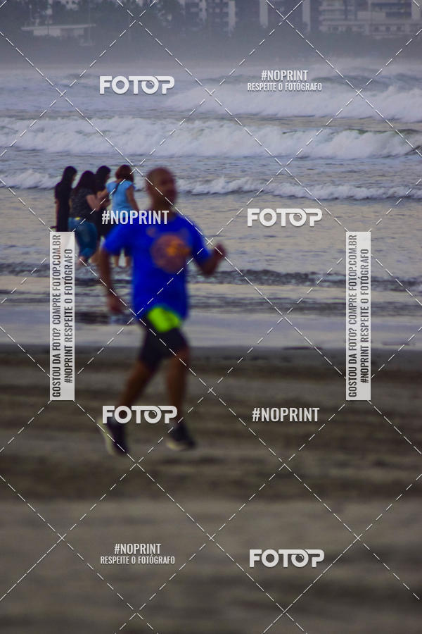 Buy your photos of the eventCrono Series - Corrida, Travessia ou Aquathlon on Fotop