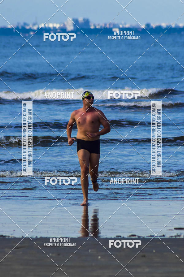 Buy your photos of the eventCrono Series - Corrida, Travessia ou Aquathlon on Fotop