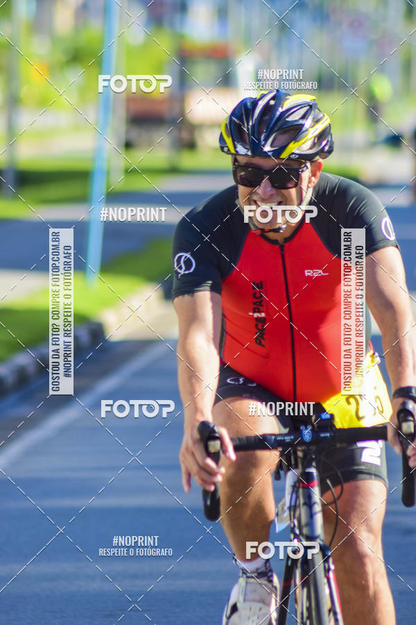 Buy your photos of the eventCrono Series - Triathlon: Short e Olmpico & Long Triathlon on Fotop