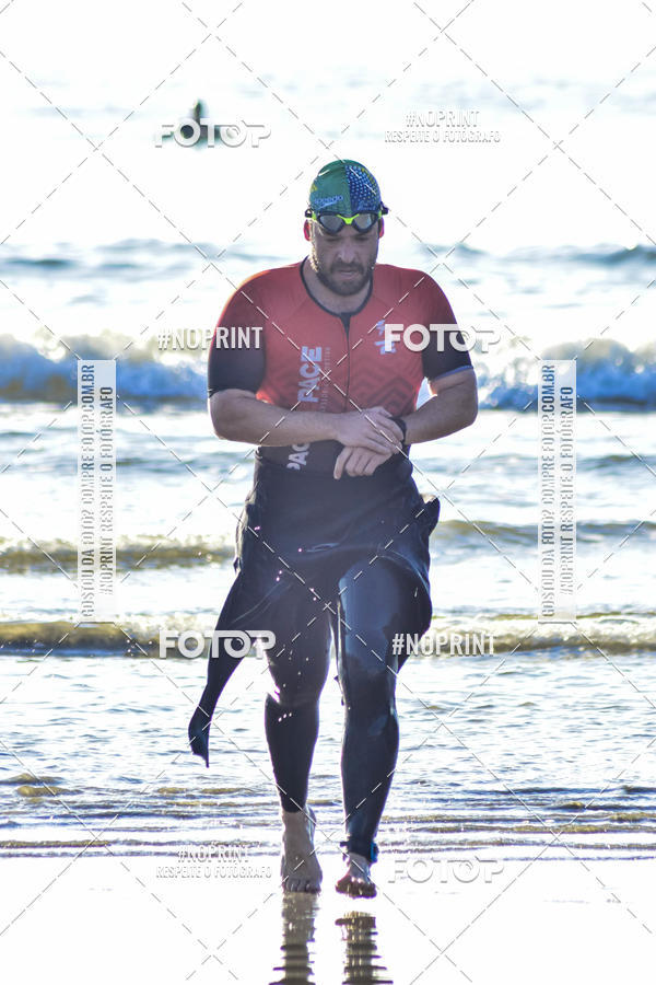 Buy your photos of the eventCrono Series - Triathlon: Short e Olmpico & Long Triathlon on Fotop
