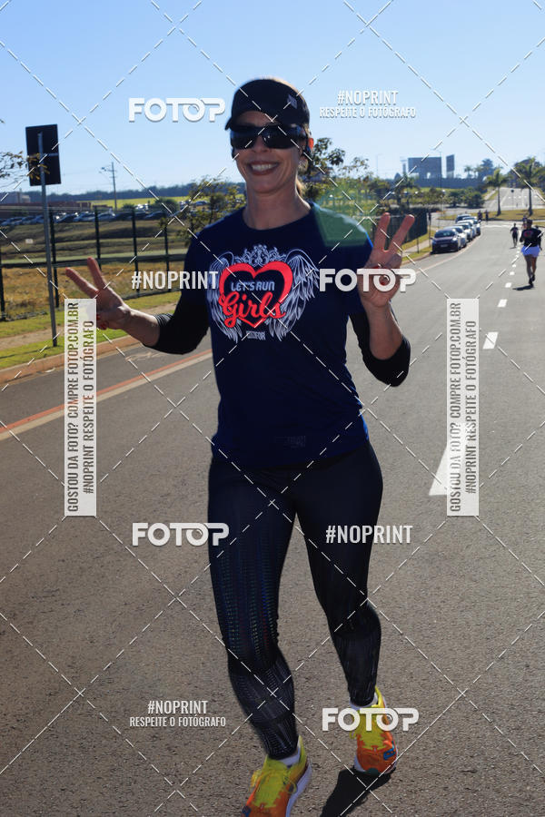 Buy your photos of the eventTreino Lets Run Girls - Limeira on Fotop
