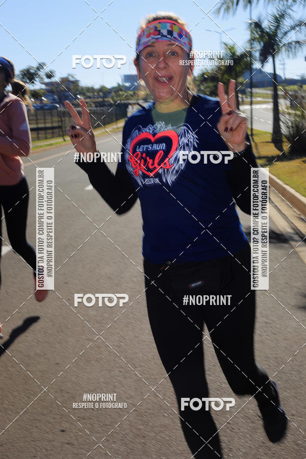 Buy your photos of the eventTreino Lets Run Girls - Limeira on Fotop
