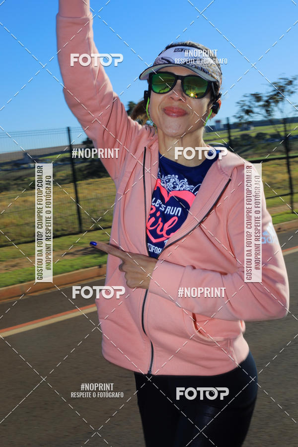 Buy your photos of the eventTreino Lets Run Girls - Limeira on Fotop