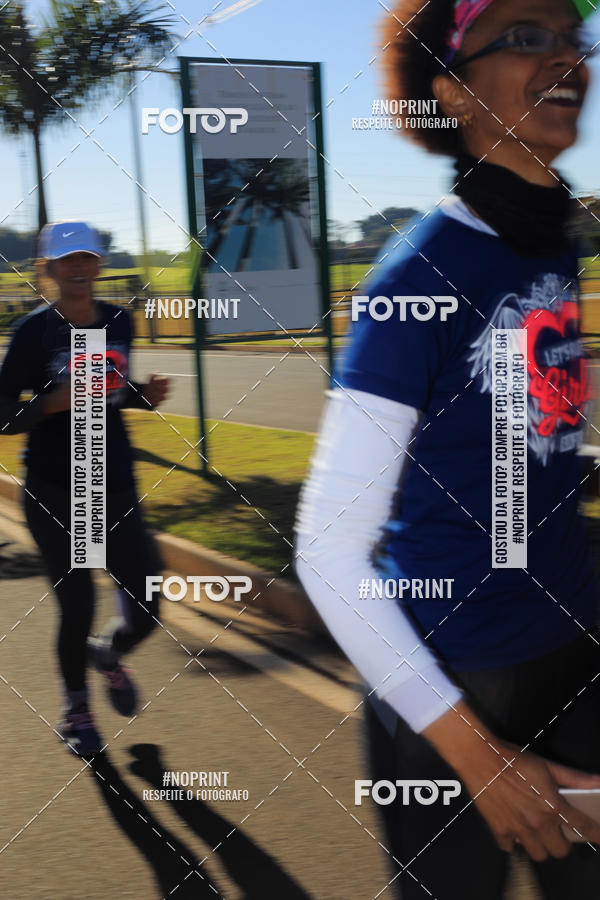 Buy your photos of the eventTreino Lets Run Girls - Limeira on Fotop