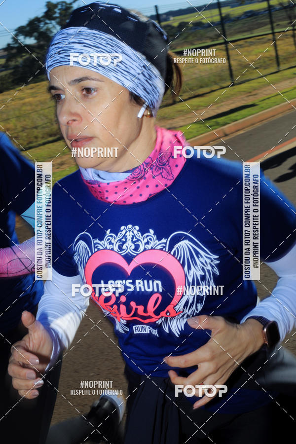 Buy your photos of the eventTreino Lets Run Girls - Limeira on Fotop