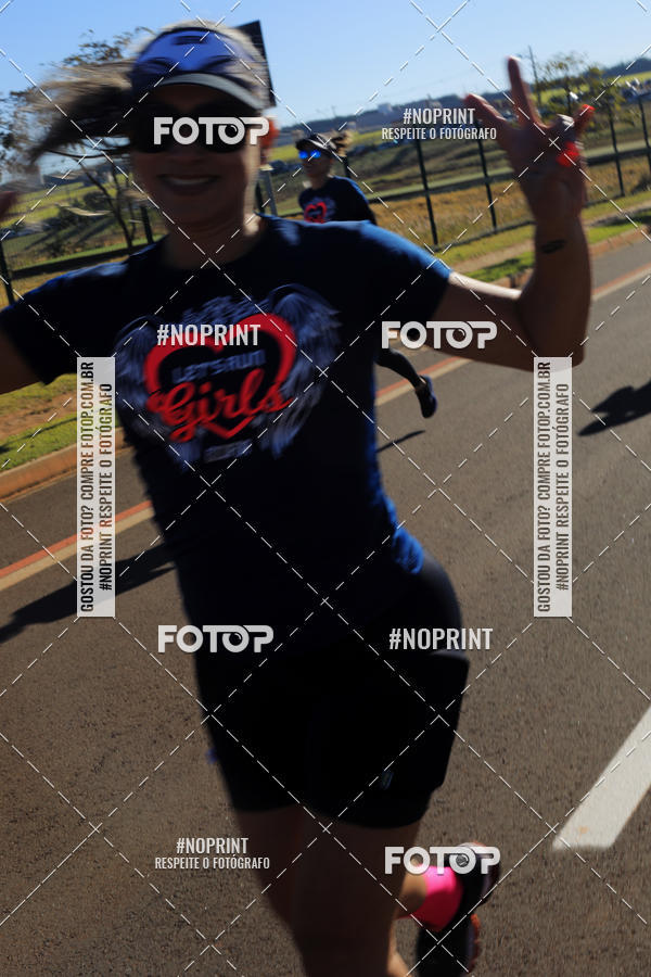 Buy your photos of the eventTreino Lets Run Girls - Limeira on Fotop