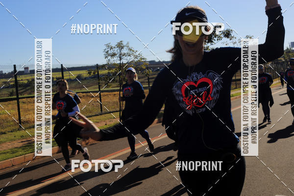 Buy your photos of the eventTreino Lets Run Girls - Limeira on Fotop