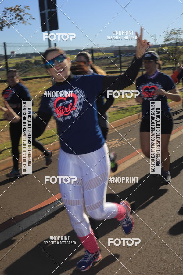Buy your photos of the eventTreino Lets Run Girls - Limeira on Fotop