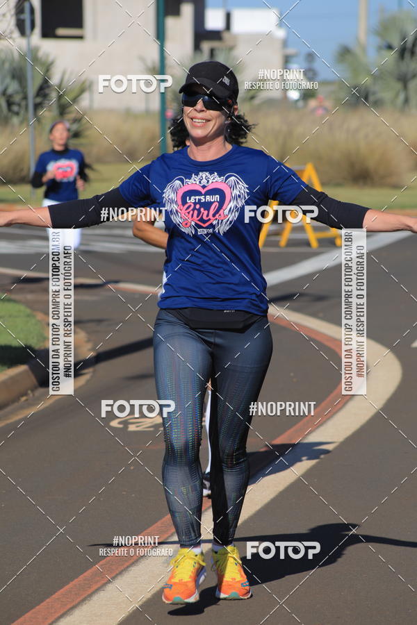 Buy your photos of the eventTreino Lets Run Girls - Limeira on Fotop