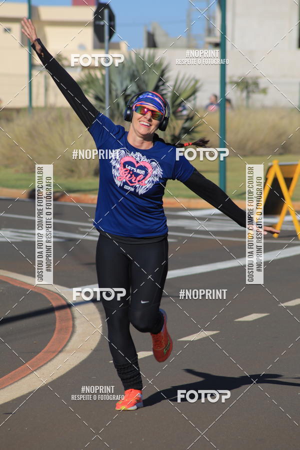 Buy your photos of the eventTreino Lets Run Girls - Limeira on Fotop