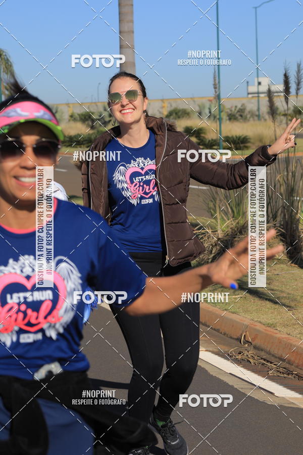 Buy your photos of the eventTreino Lets Run Girls - Limeira on Fotop