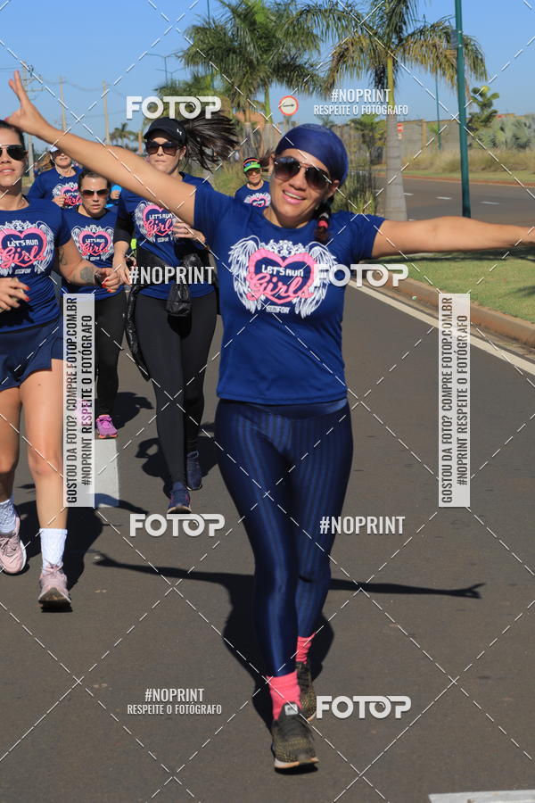 Buy your photos of the eventTreino Lets Run Girls - Limeira on Fotop