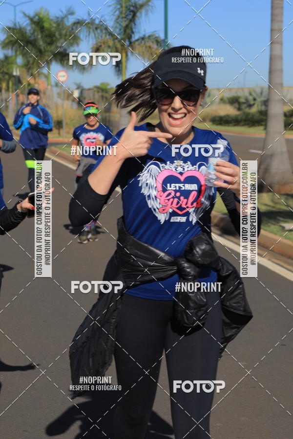 Buy your photos of the eventTreino Lets Run Girls - Limeira on Fotop