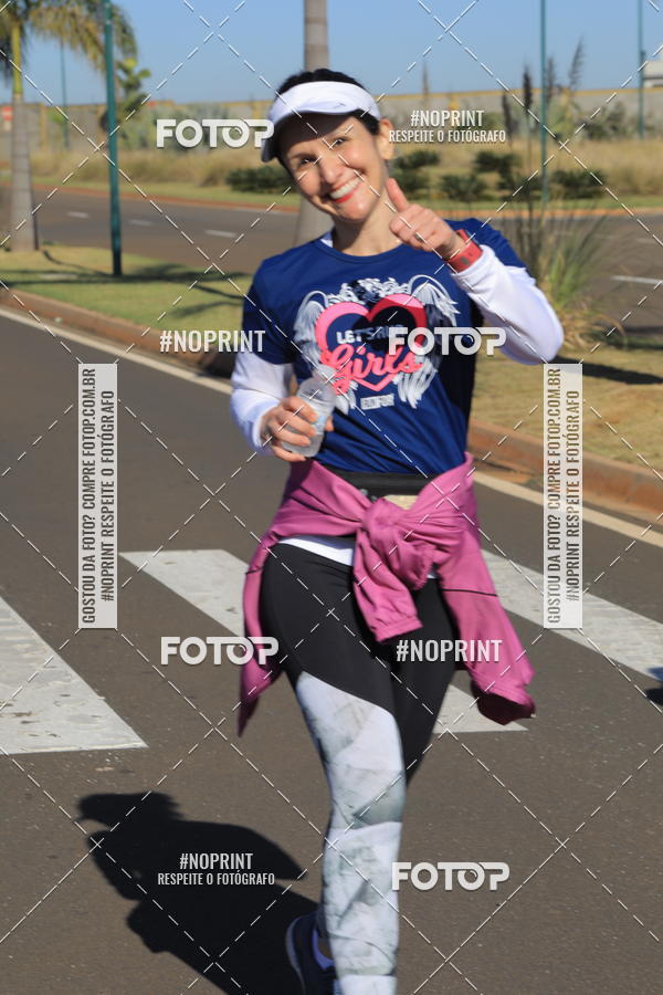 Buy your photos of the eventTreino Lets Run Girls - Limeira on Fotop