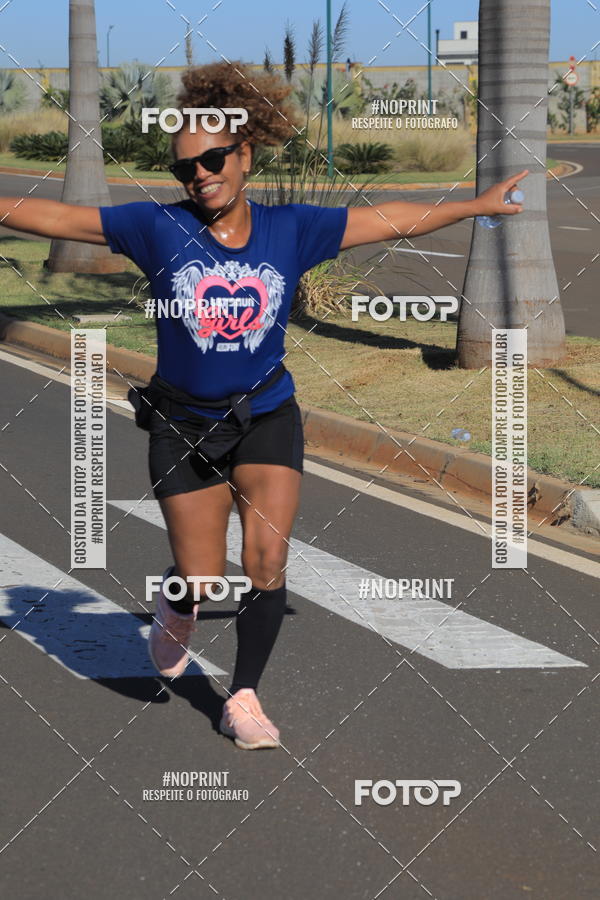 Buy your photos of the eventTreino Lets Run Girls - Limeira on Fotop