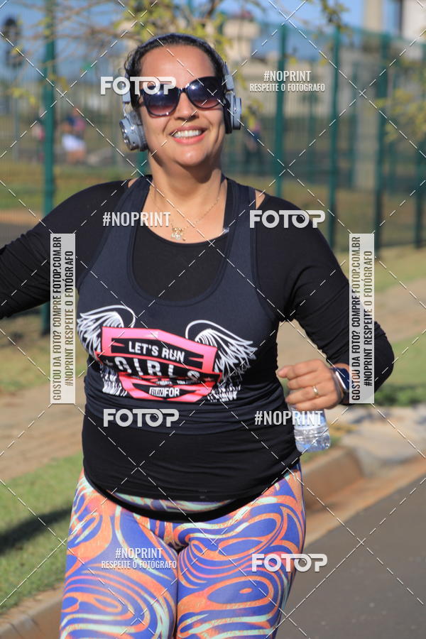 Buy your photos of the eventTreino Lets Run Girls - Limeira on Fotop