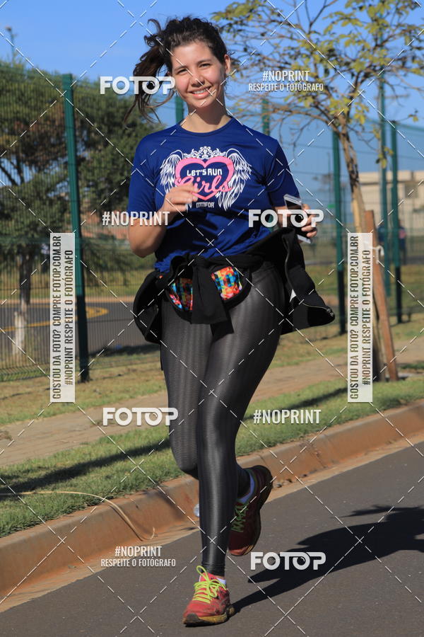 Buy your photos of the eventTreino Lets Run Girls - Limeira on Fotop