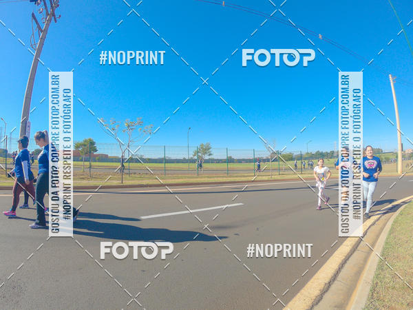 Buy your photos of the eventTreino Lets Run Girls - Limeira on Fotop