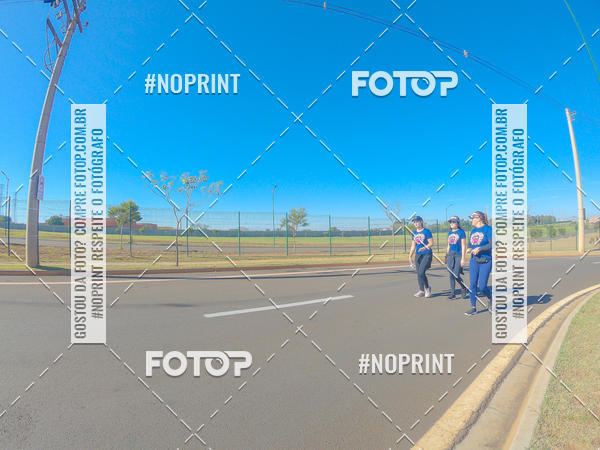 Buy your photos of the eventTreino Lets Run Girls - Limeira on Fotop