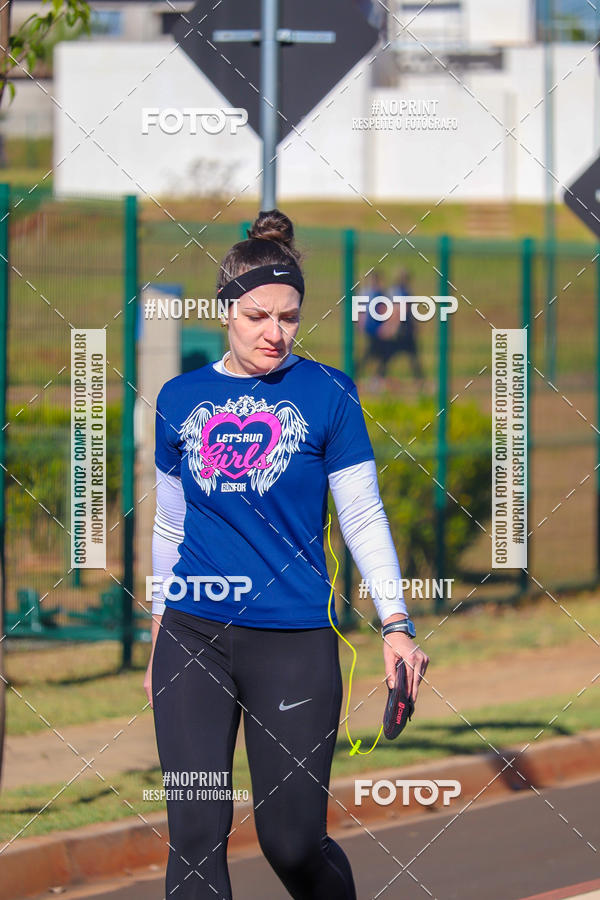 Buy your photos of the eventTreino Lets Run Girls - Limeira on Fotop