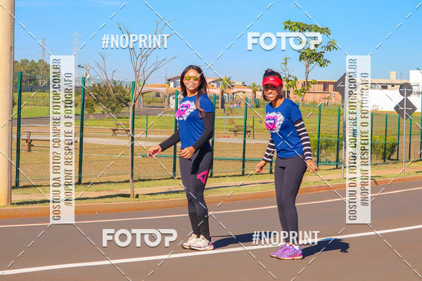 Buy your photos of the eventTreino Lets Run Girls - Limeira on Fotop